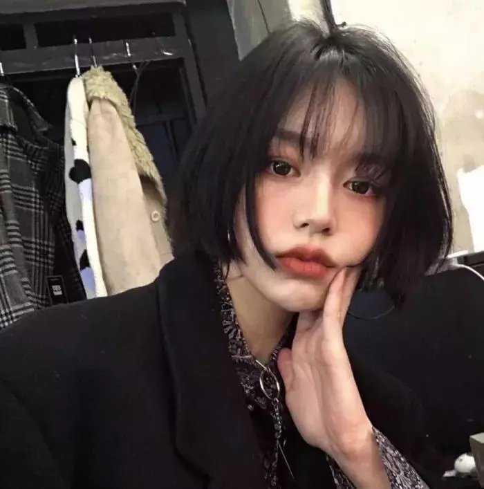 青楼红杏